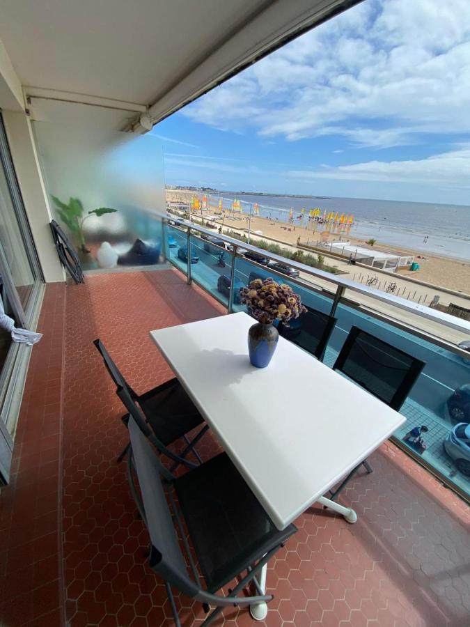 Spacious Bright Nest With Balcony Facing The Sea 波尔尼谢 外观 照片